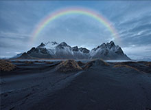 主持人在傍晚时刻遭遇内幕刷爆评论,黑料全网炸锅,详情曝光